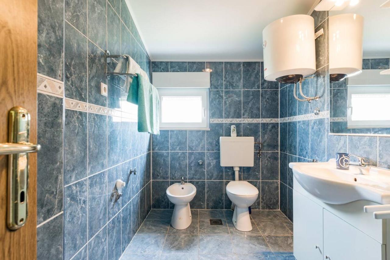 Apartment Penic Kaštela Eksteriør billede
