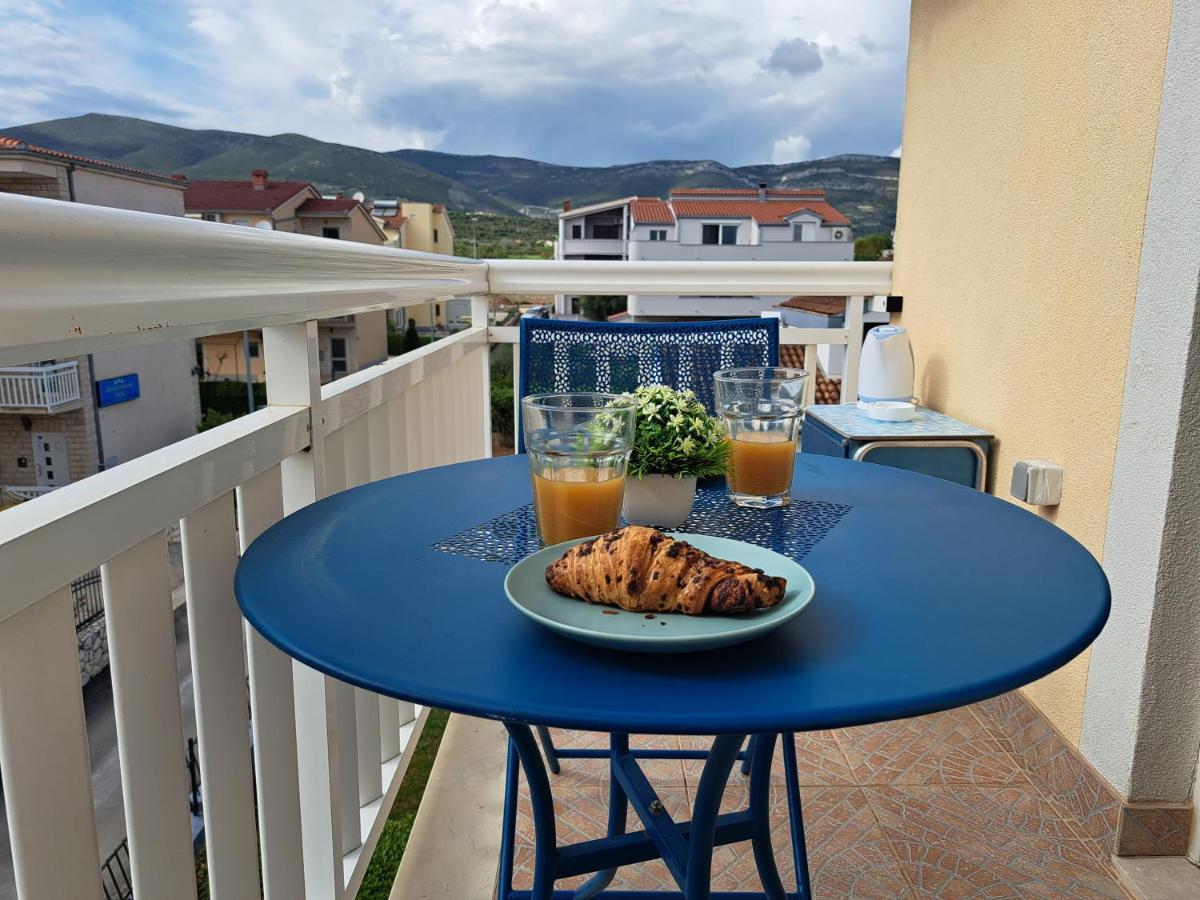Apartment Penic Kaštela Eksteriør billede