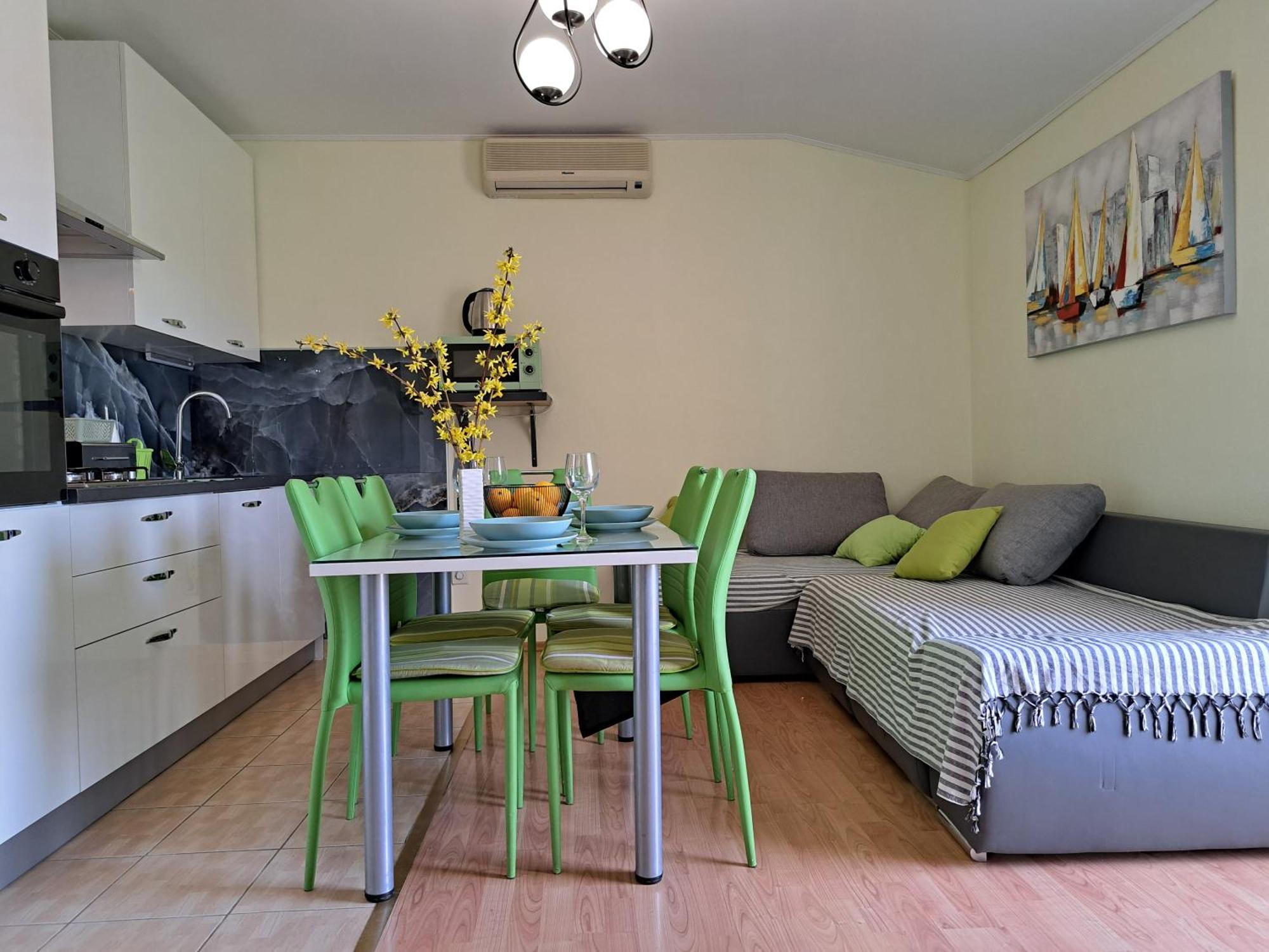Apartment Penic Kaštela Eksteriør billede